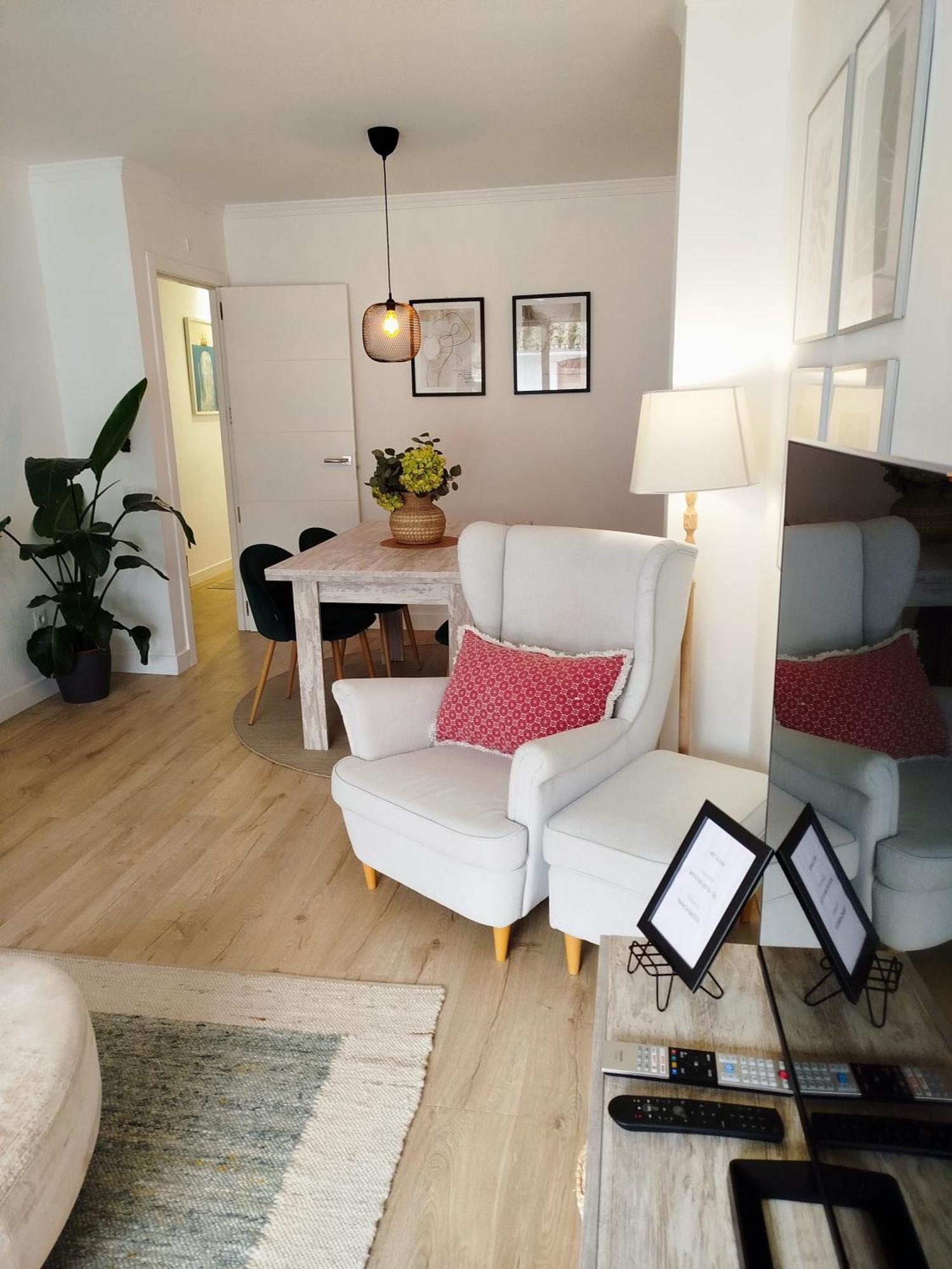 Impressive Apartment With 3 Bedrooms Metres From The Beach Estepona Exterior photo